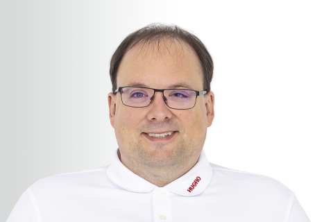 <p>     Vertriebsinnendienst      <br>     Telefon <a href="tel:+497681407322">+49 7681 4073-22</a>      <br>     <a href="mailto:sven.kanzinger@hugro.com">sven.kanzinger@hugro.com</a> </p>